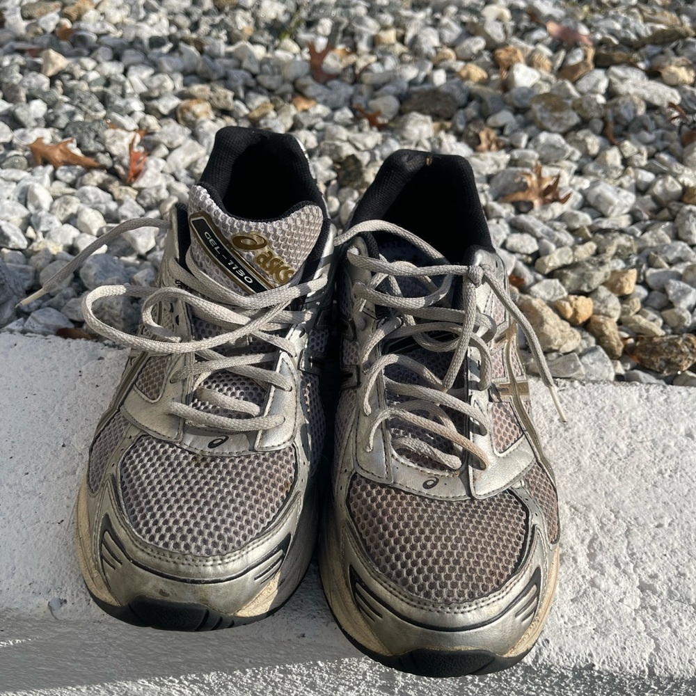 Asics Gray and Black Sneaker MEN'S ASICS GEL-II30 CASUAL SHOES